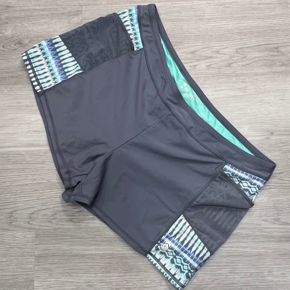 FREE COUNTRY Womens Athletic Shorts XL Grey Mint Aztec Print Pockets